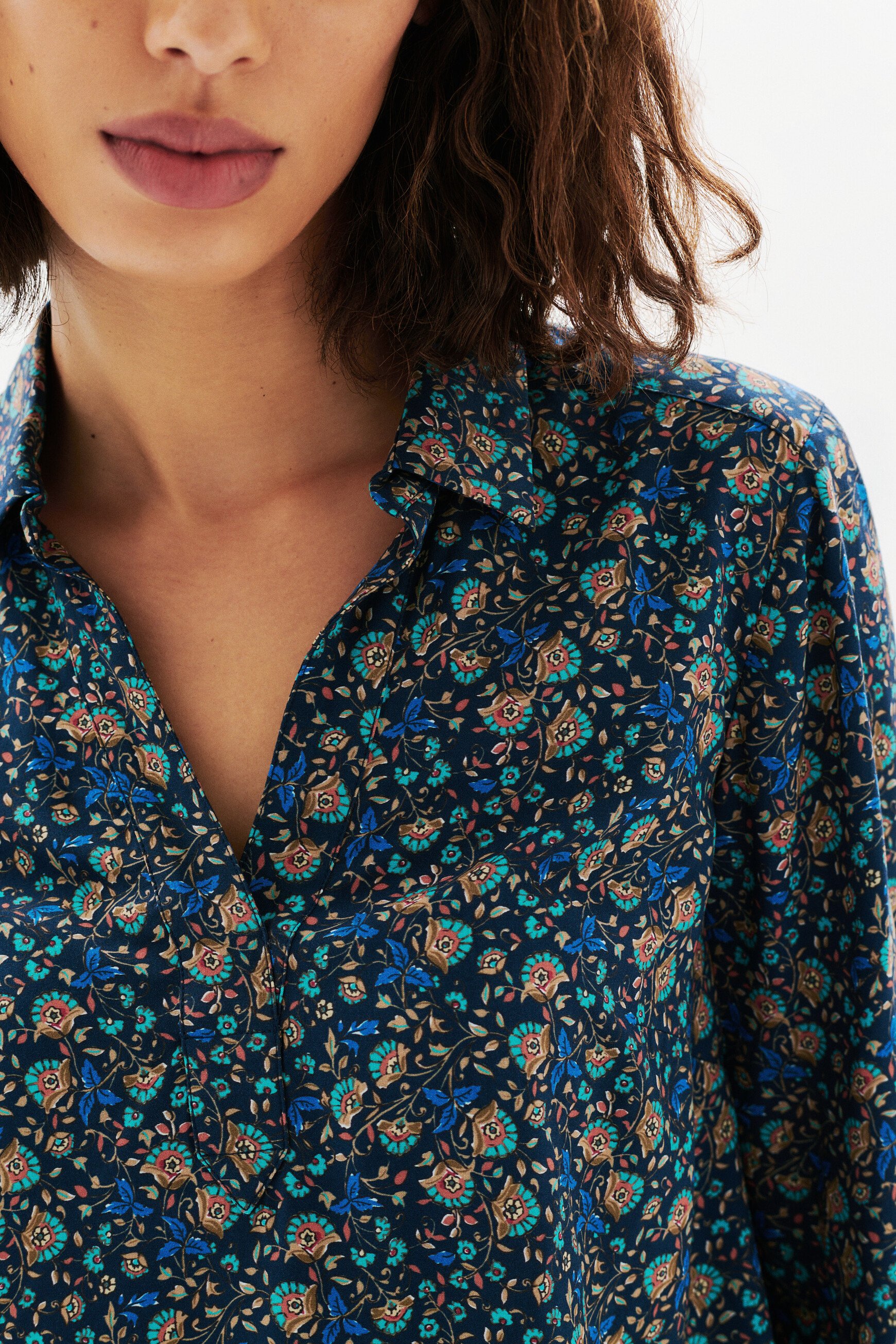 Camisa Lovely azul marino mujer