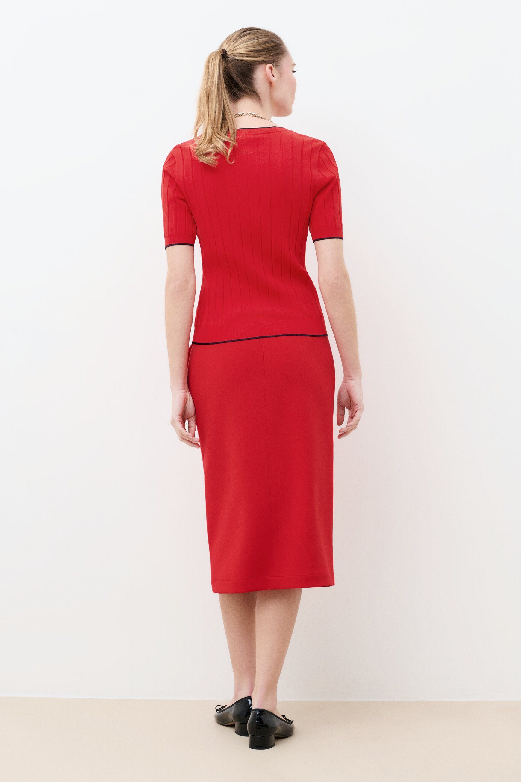 Camilla sweater red woman