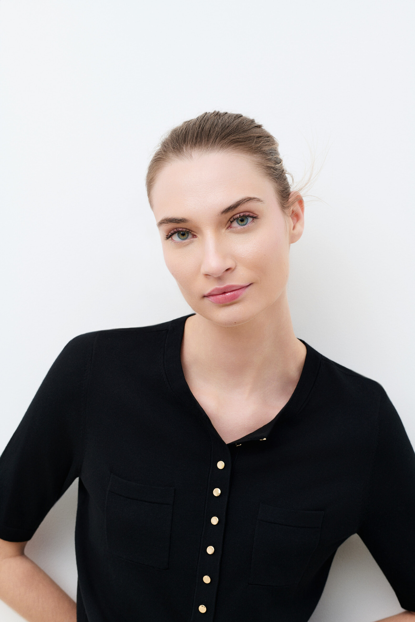 Trui Mconnie zwart vrouw