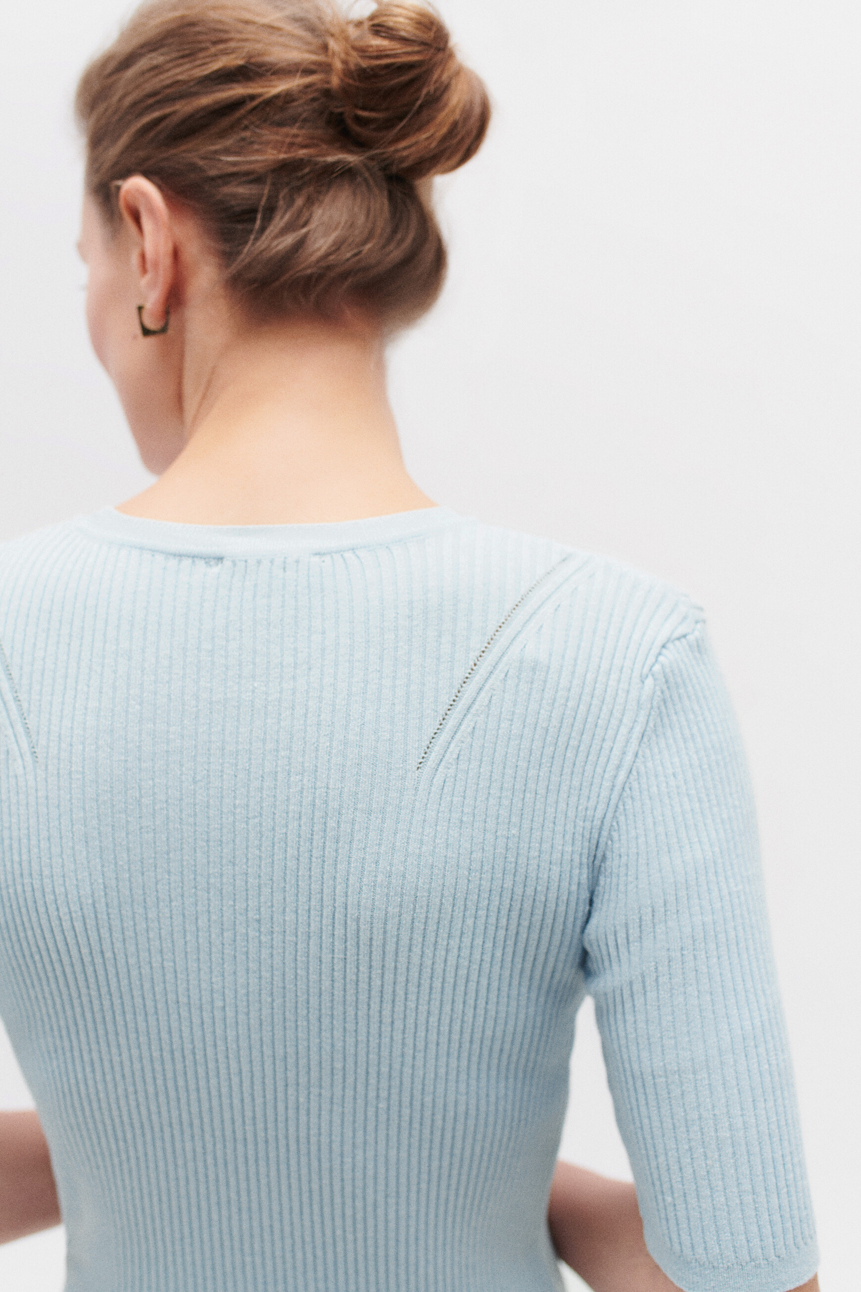 Pull jim en maille côtelée bleu ciel femme