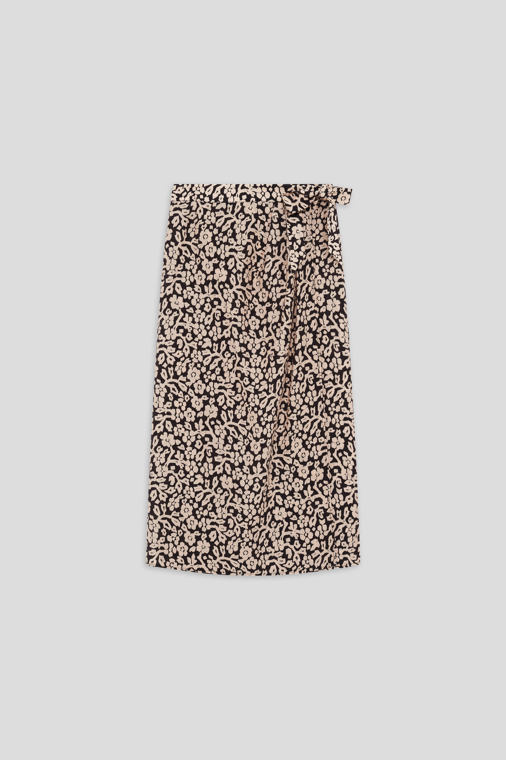 Jeleste skirt black woman