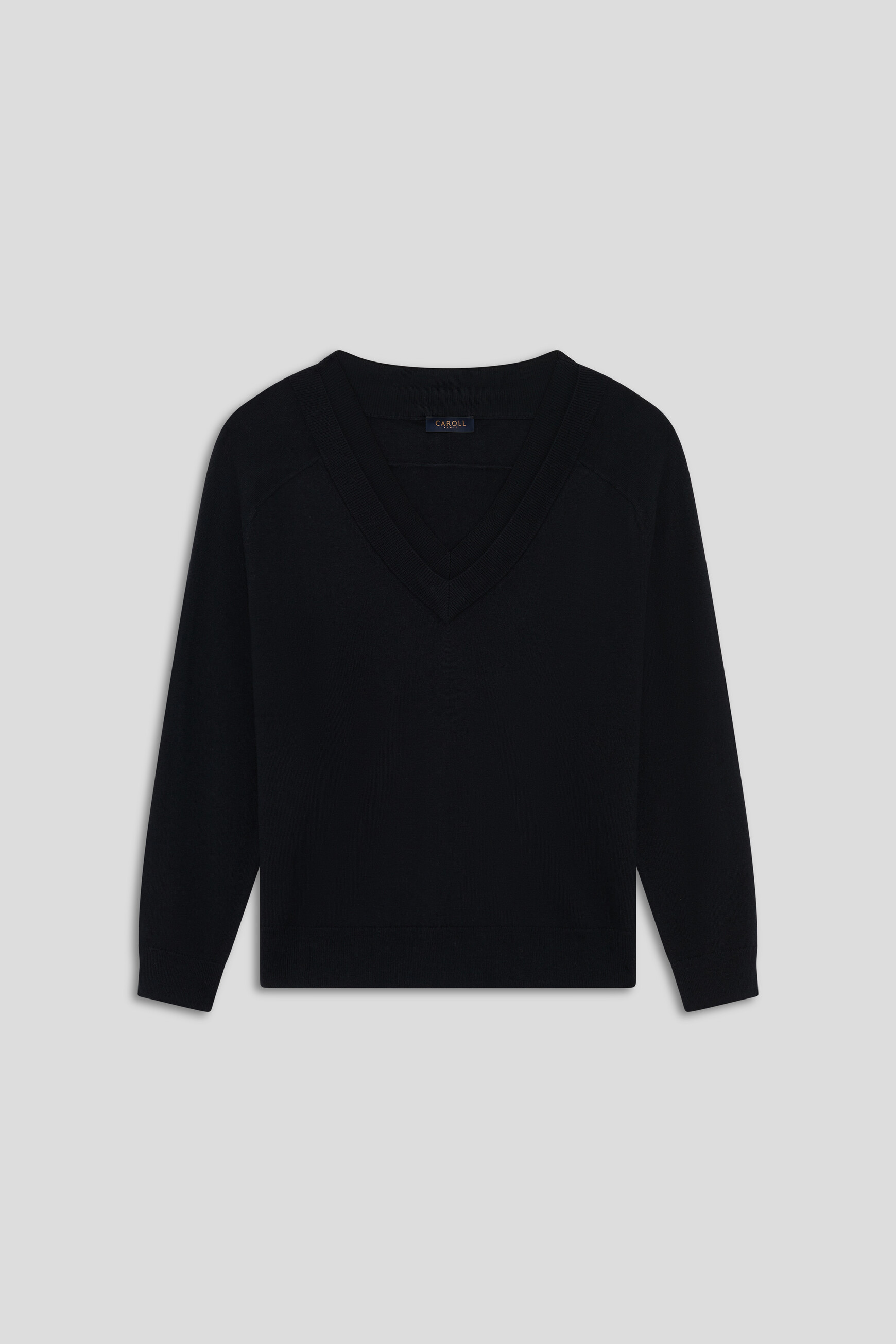 Mwanda sweater black woman