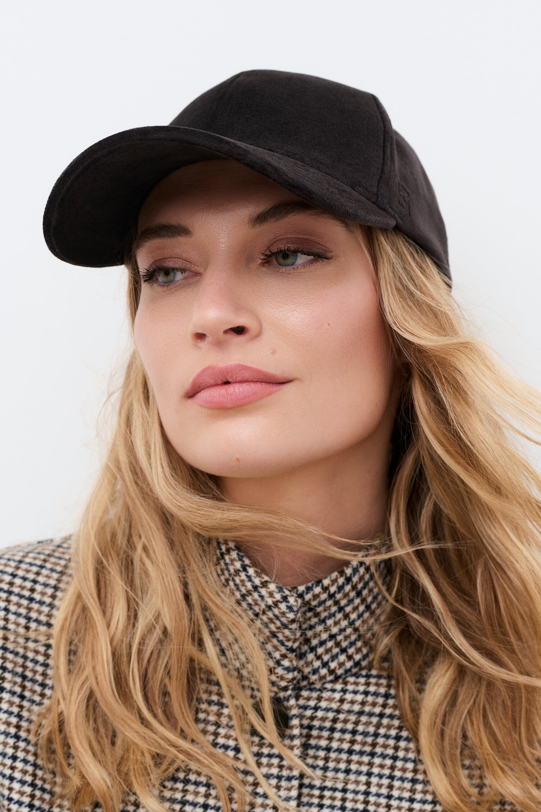 Billy cap chocolate brown woman