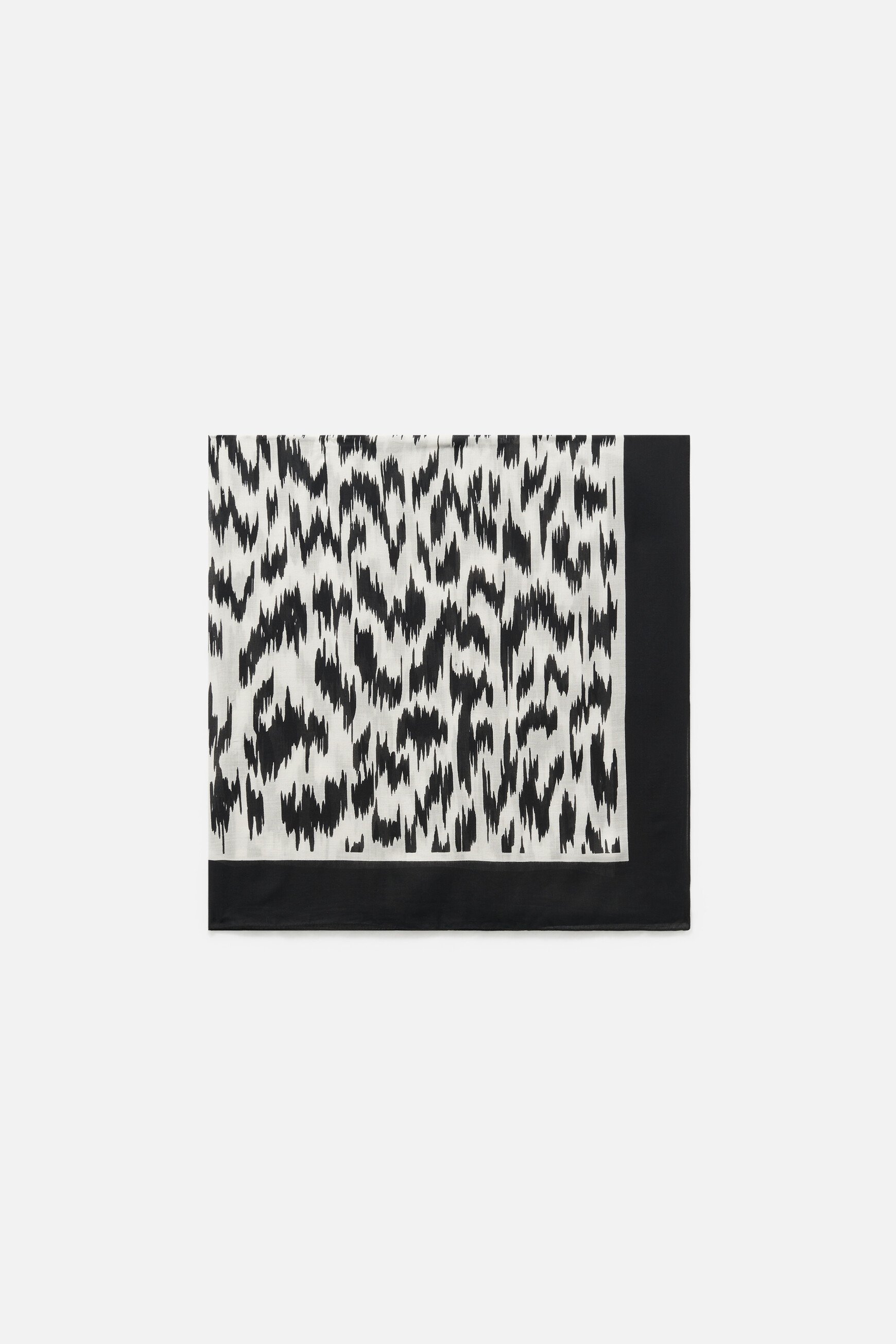 daisie scarf black woman Daisie scarf black woman