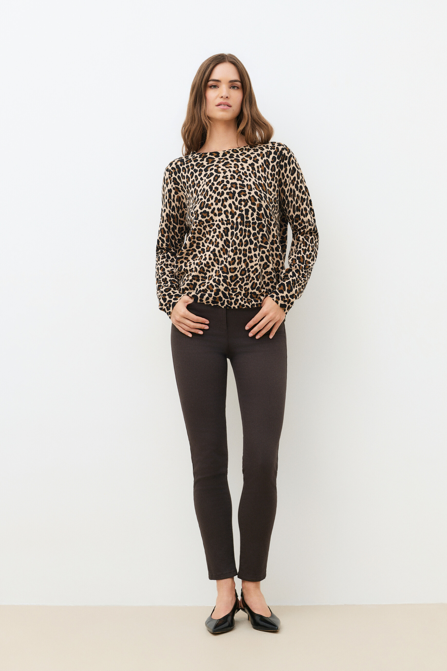 Mado sweater cognac brown woman