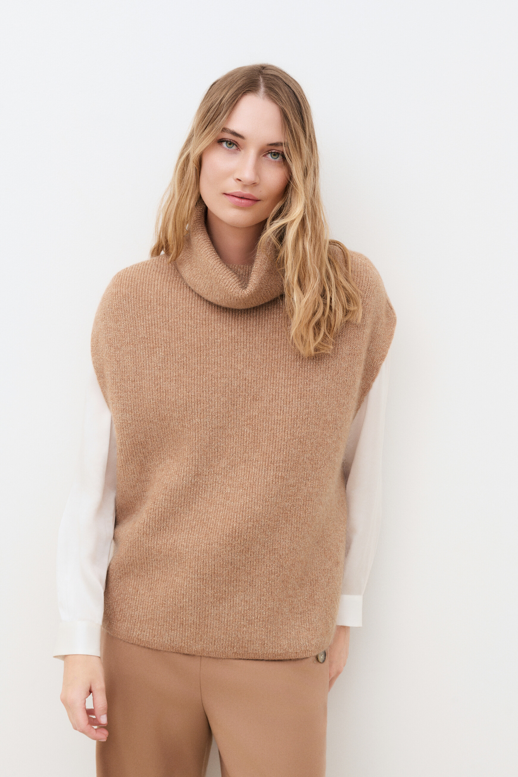 Mrozenn sweater camel woman