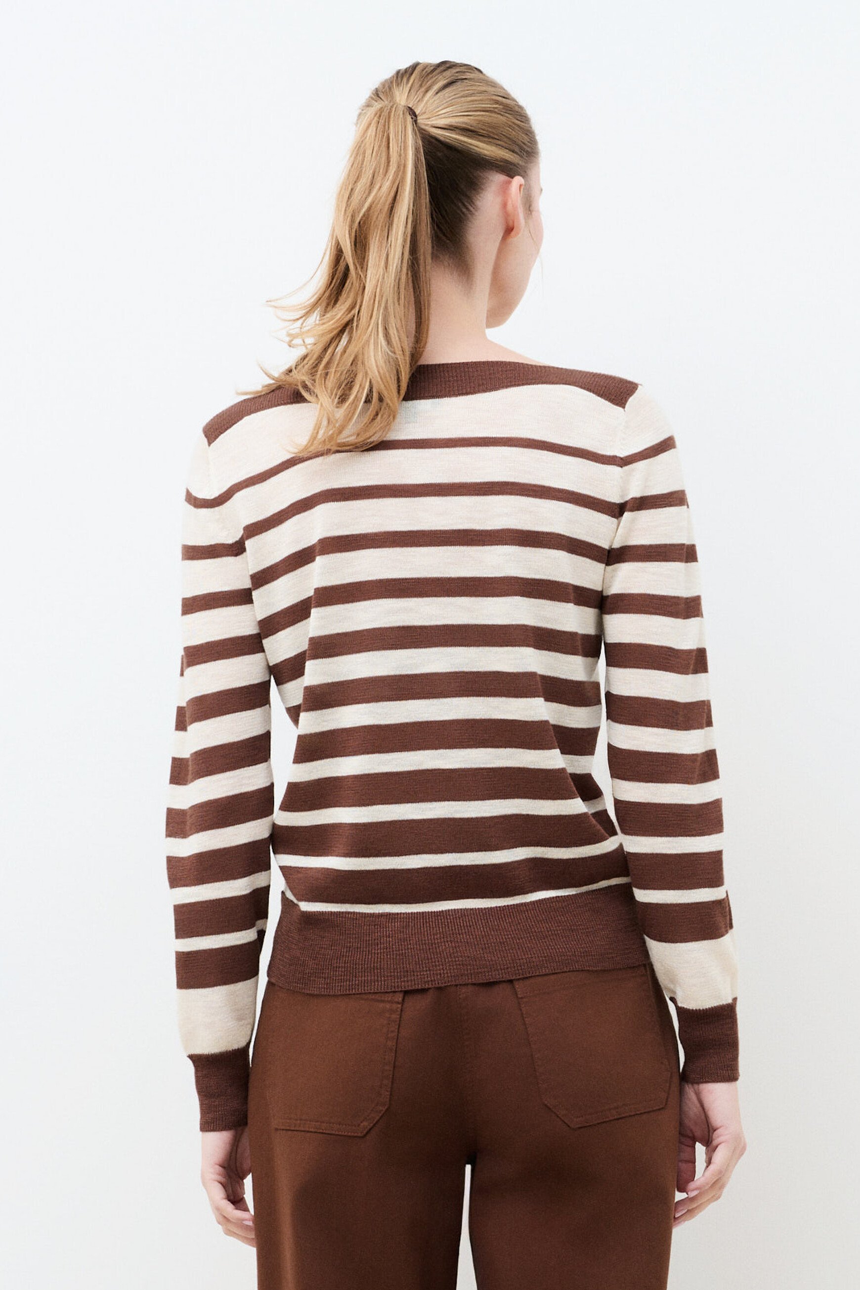 Mwallis Trui bruin vrouw