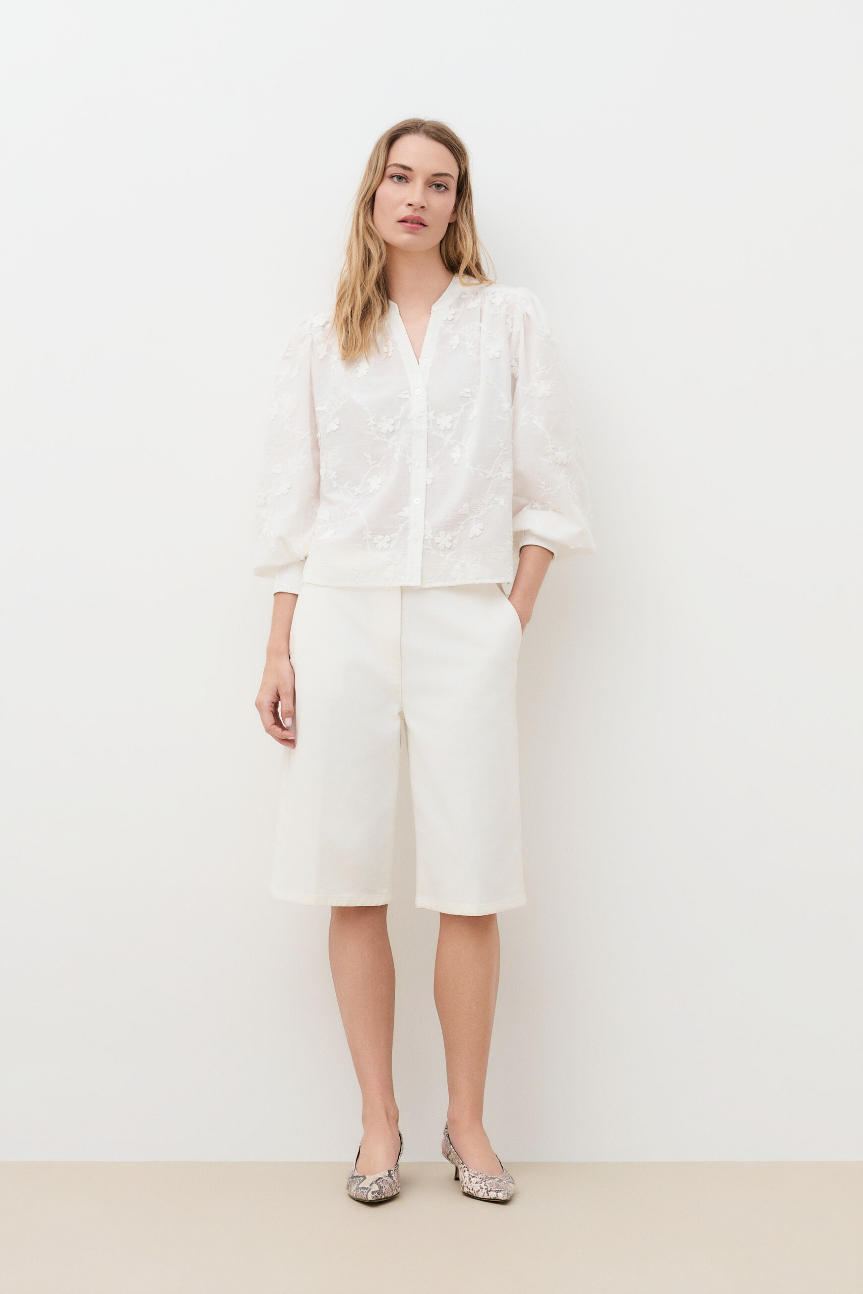 Calex3 shirt white woman