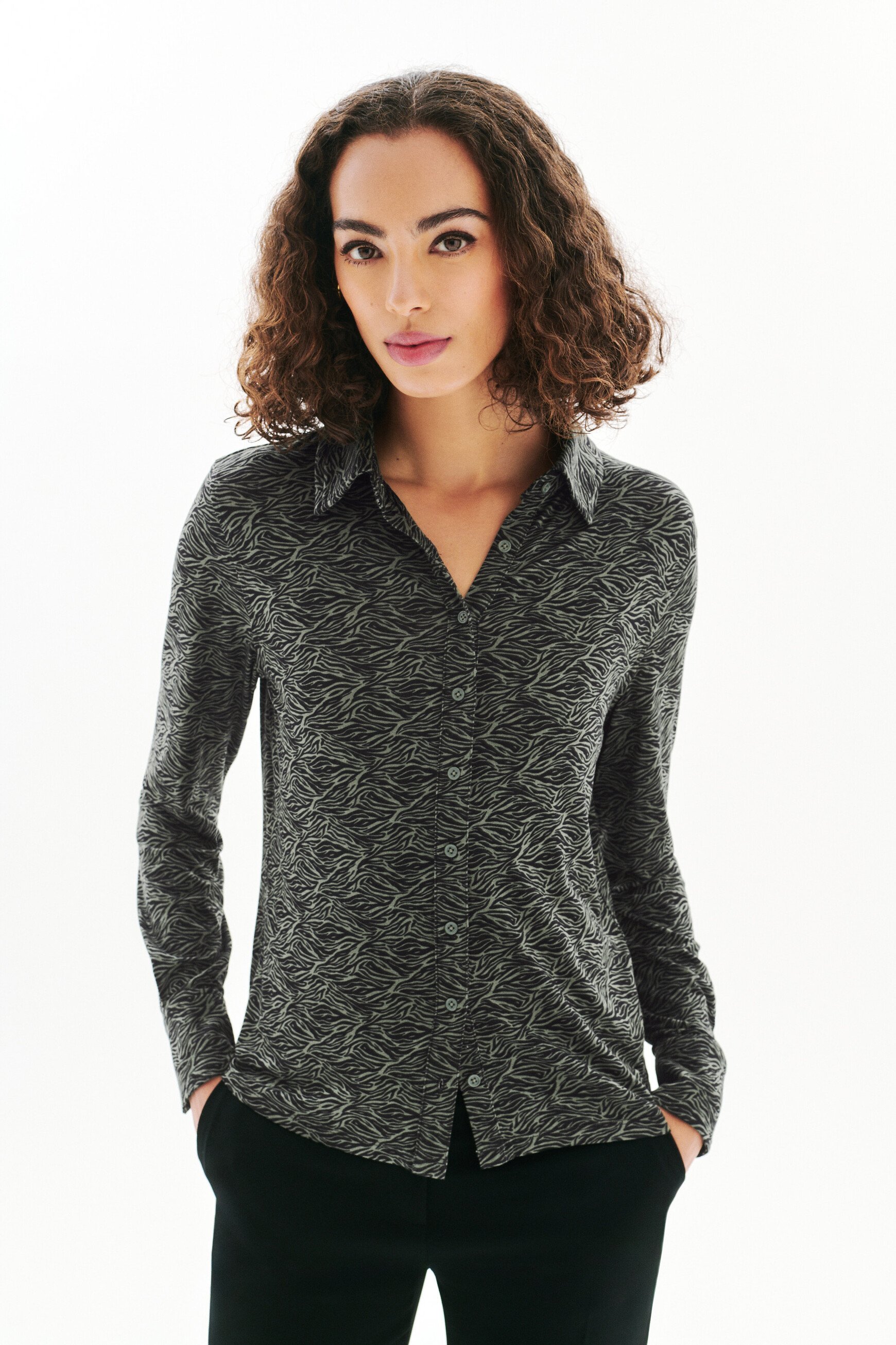 Talba8 t-shirt khaki green woman