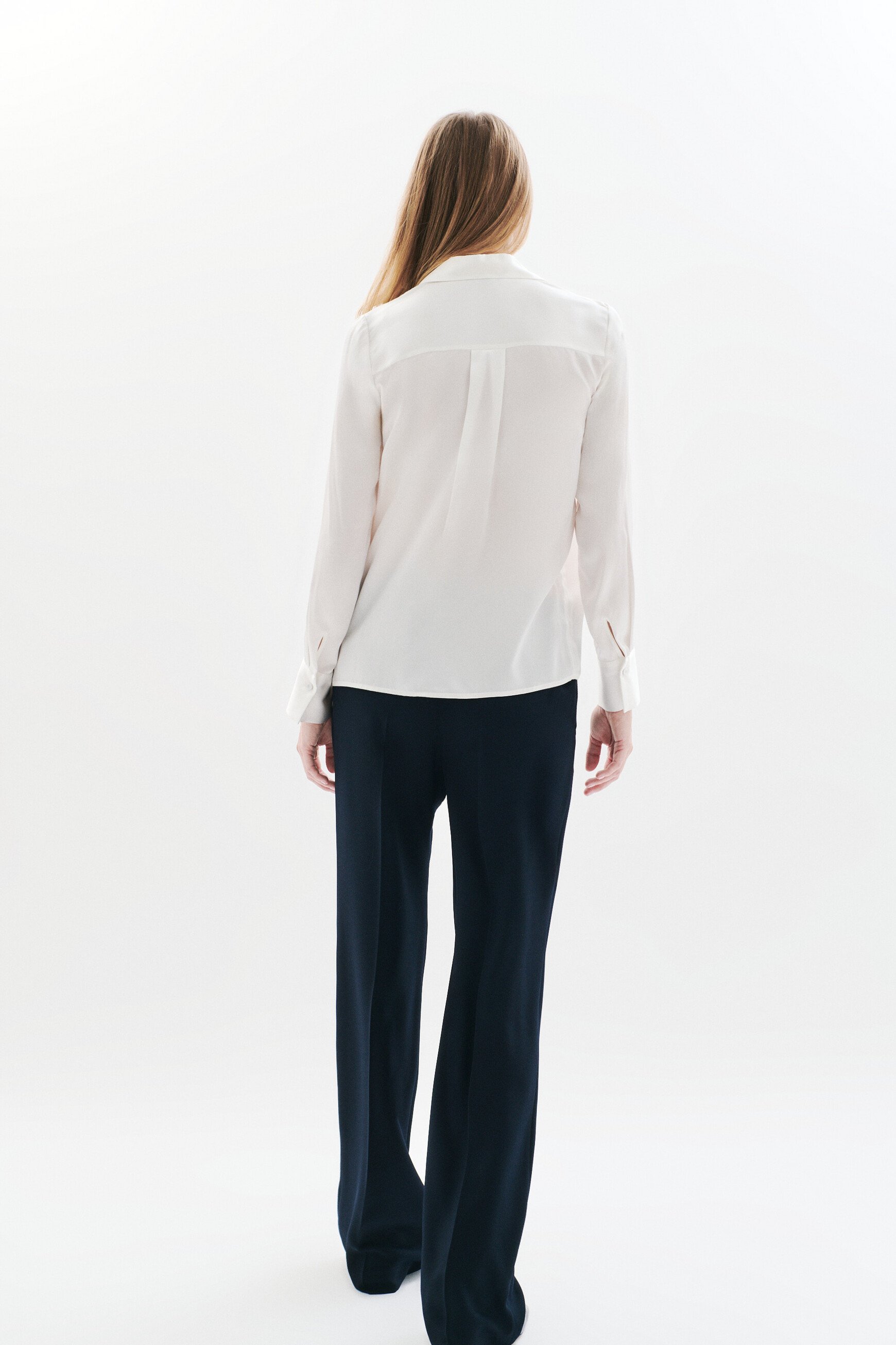 Camisa Charline 100% seda cru mulher