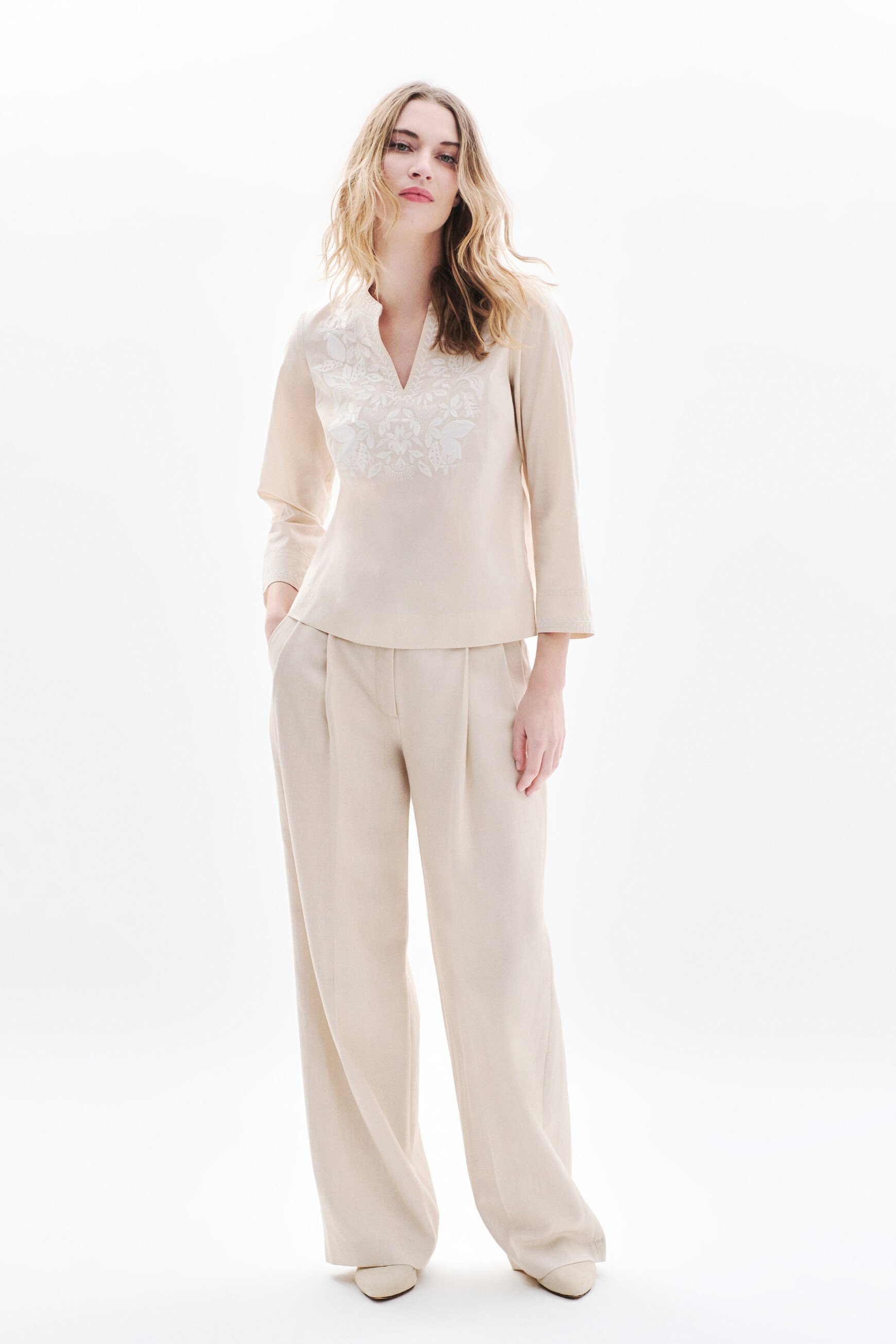 bluse cnoura sandfarben damen Bluse Cnoura sandfarben damen