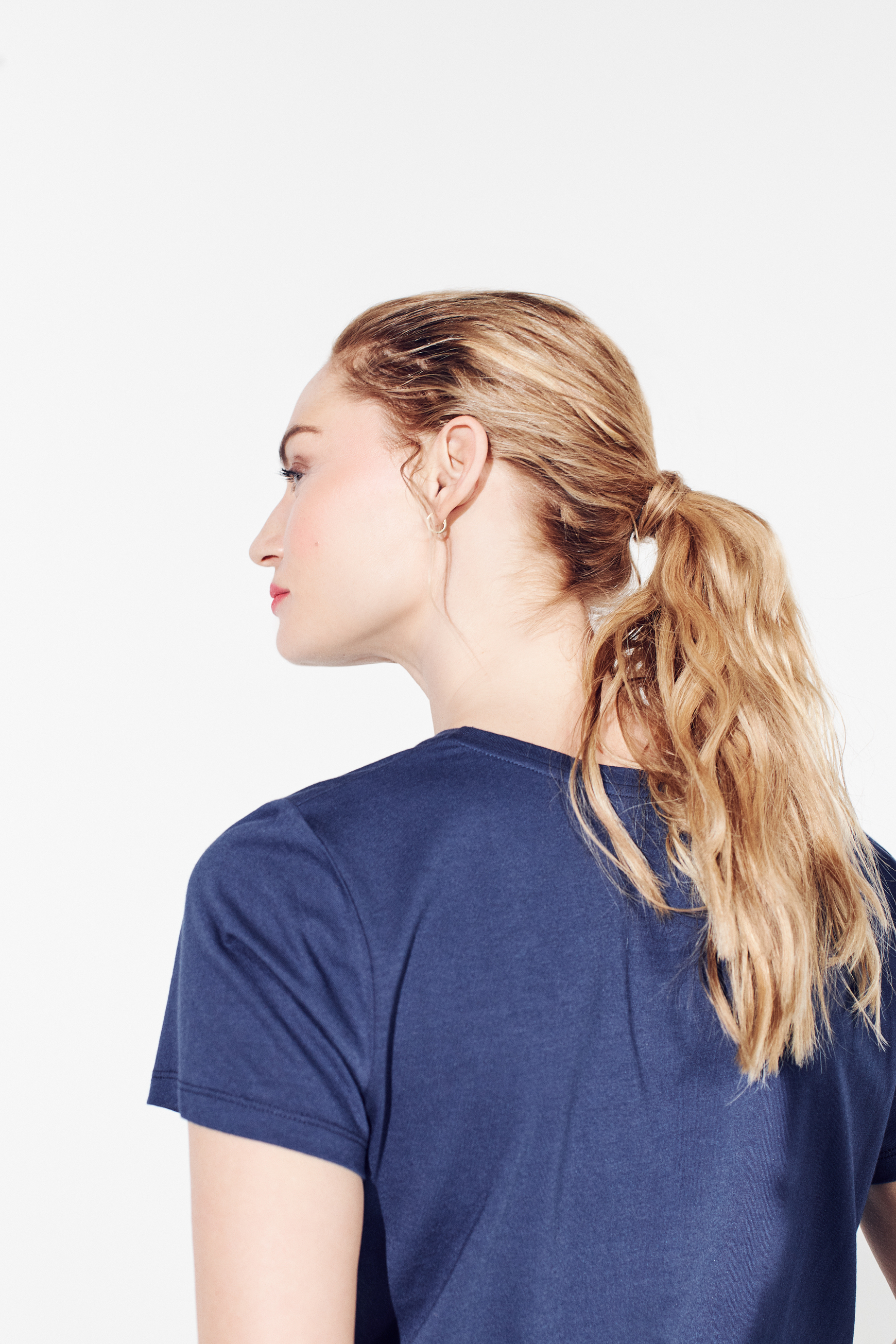 Camiseta mujer azul marino 2025