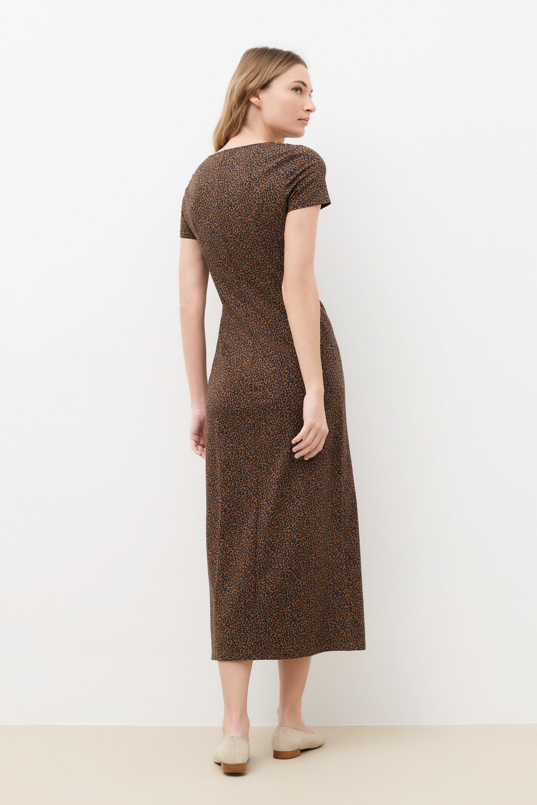 Rbobbyl dress brown woman