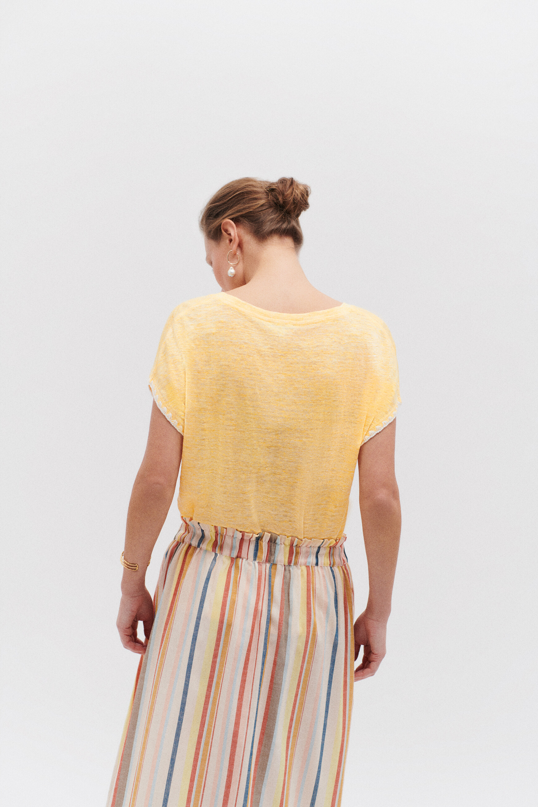 t shirt evita 100 lin jaune or femme t-shirt evita 100% lin jaune or femme