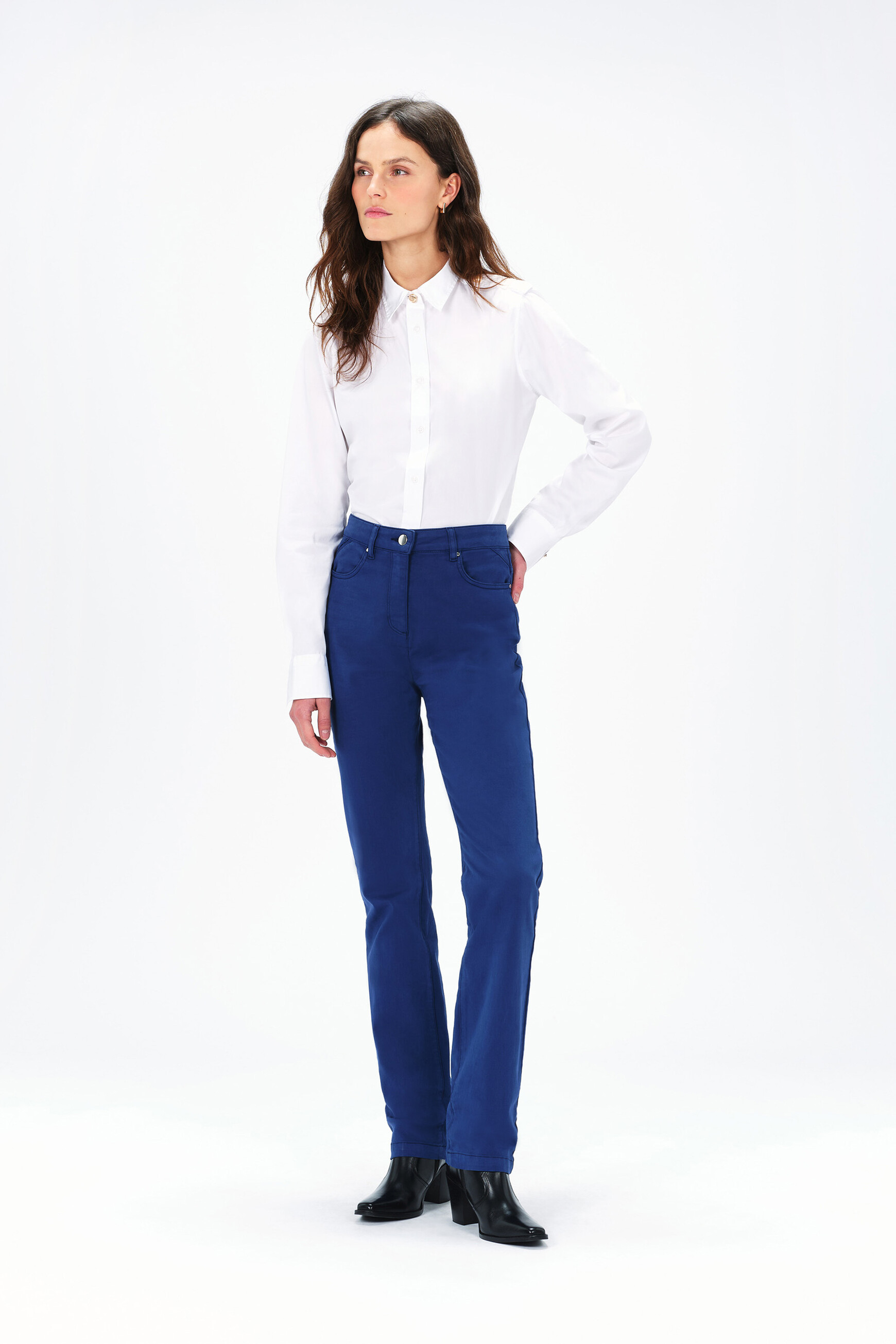 Pantalon droit bleu marine on sale femme
