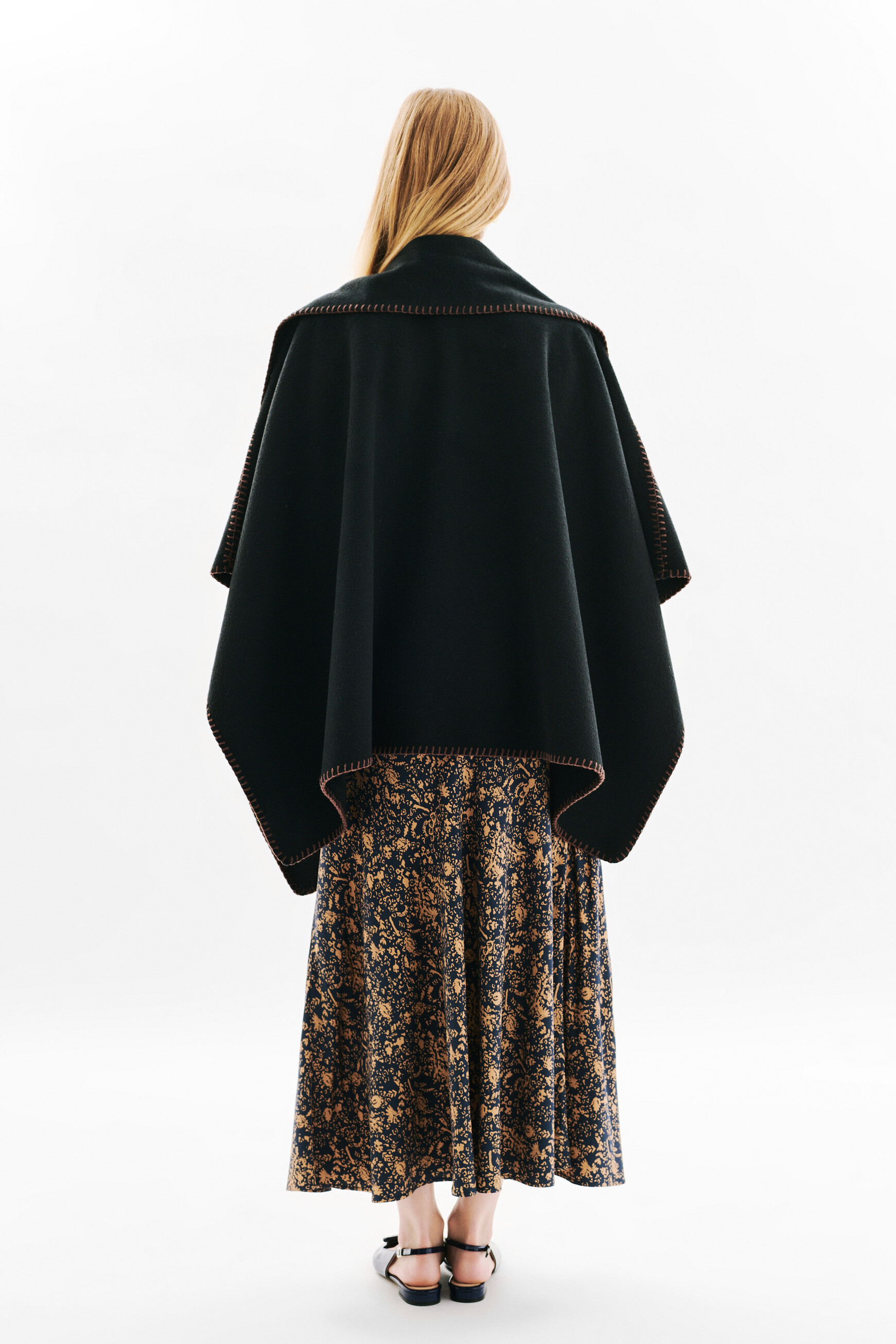 Hester poncho black woman