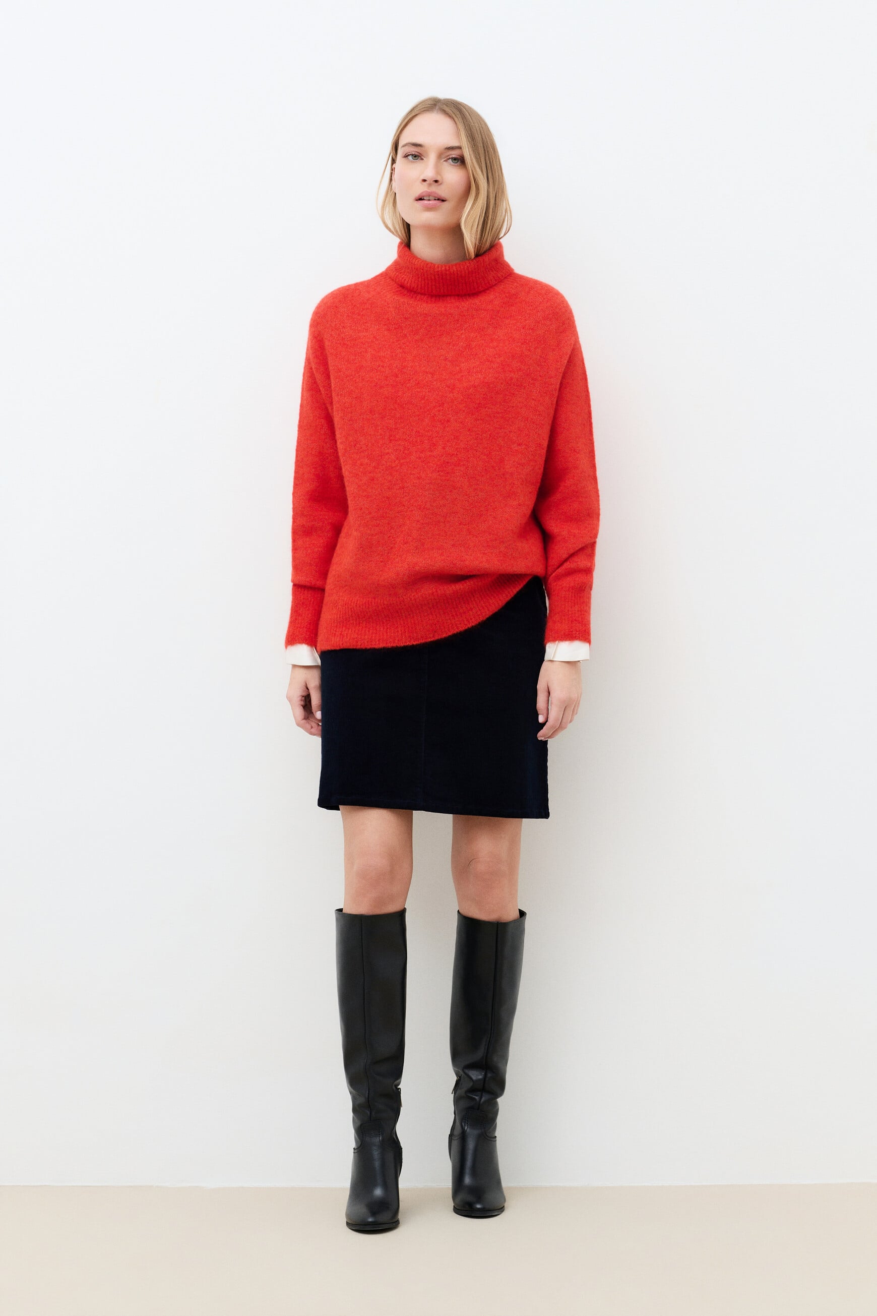 Mgemma sweater orange woman