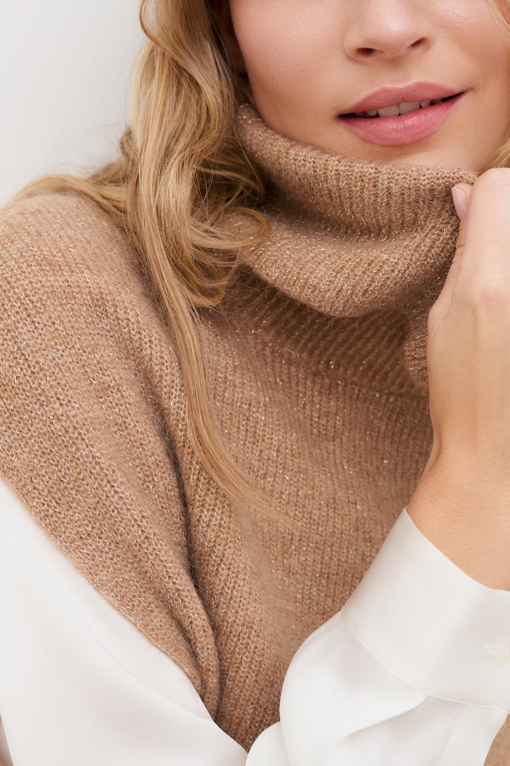 Mrozenn sweater camel woman
