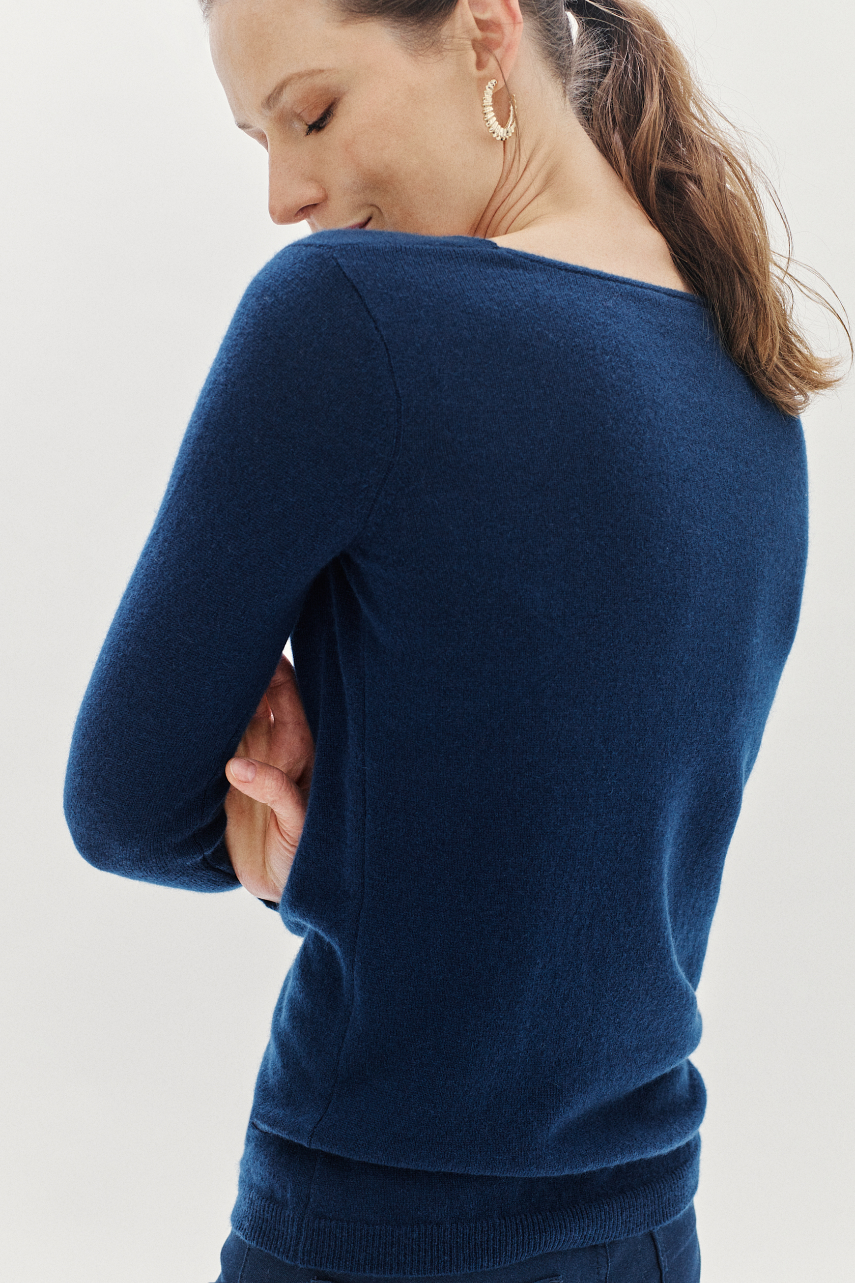 pull eva 100 cachemire bleu petrole femme pull eva 100% cachemire bleu petrole femme