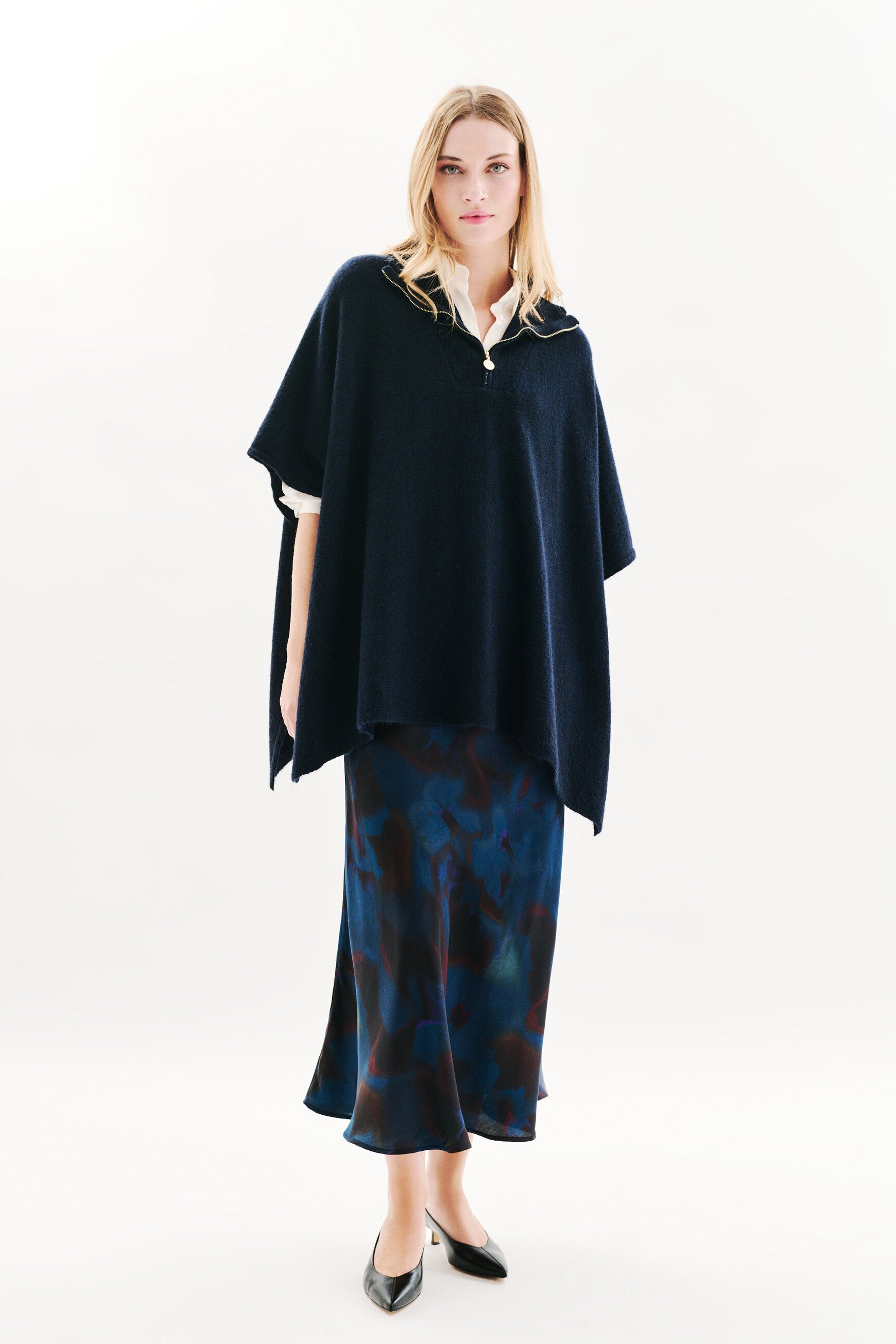 poncho herios bleu marine femme Poncho Herios bleu marine femme