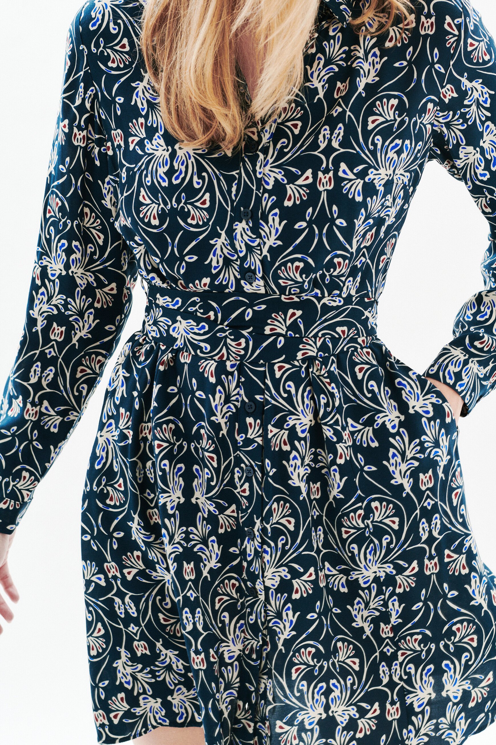 marineblauw vrouw