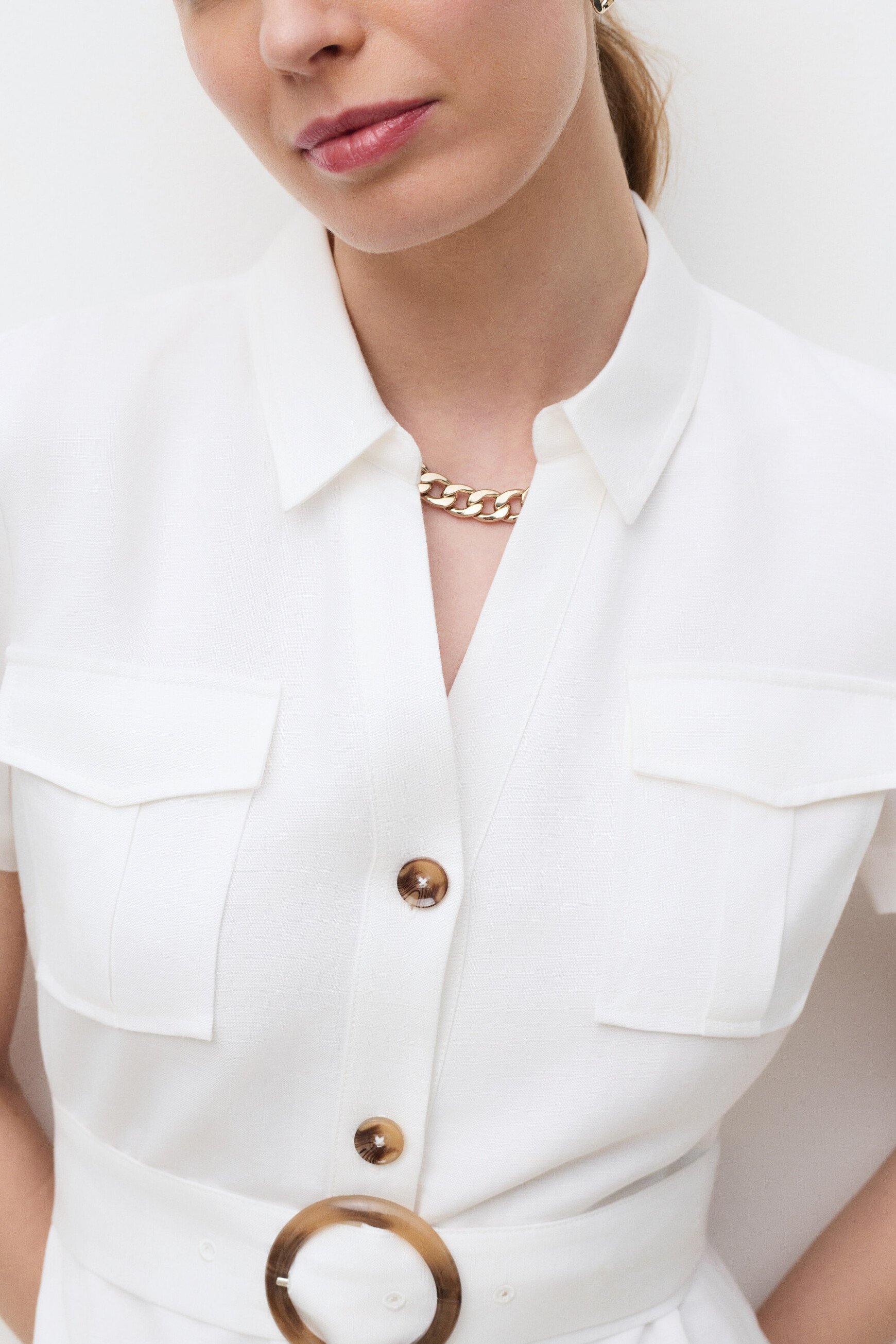 Rlaurine dress white woman