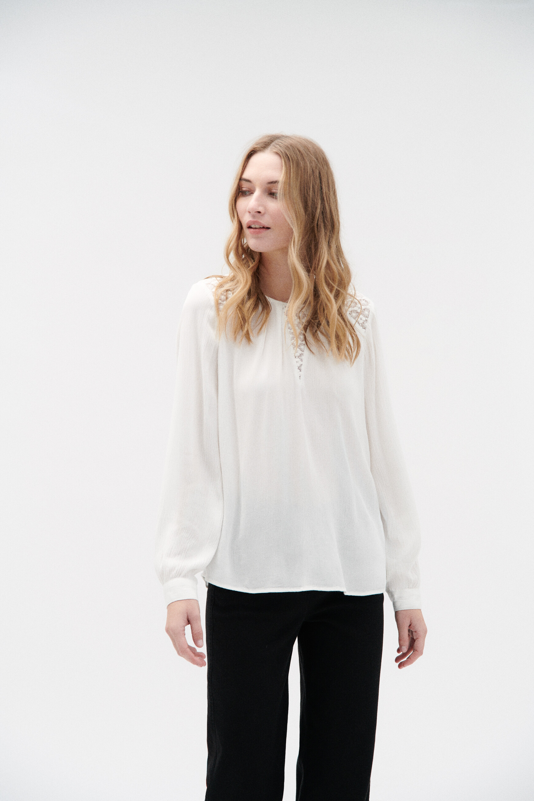 blusa iris marfil mujer blusa iris marfil mujer