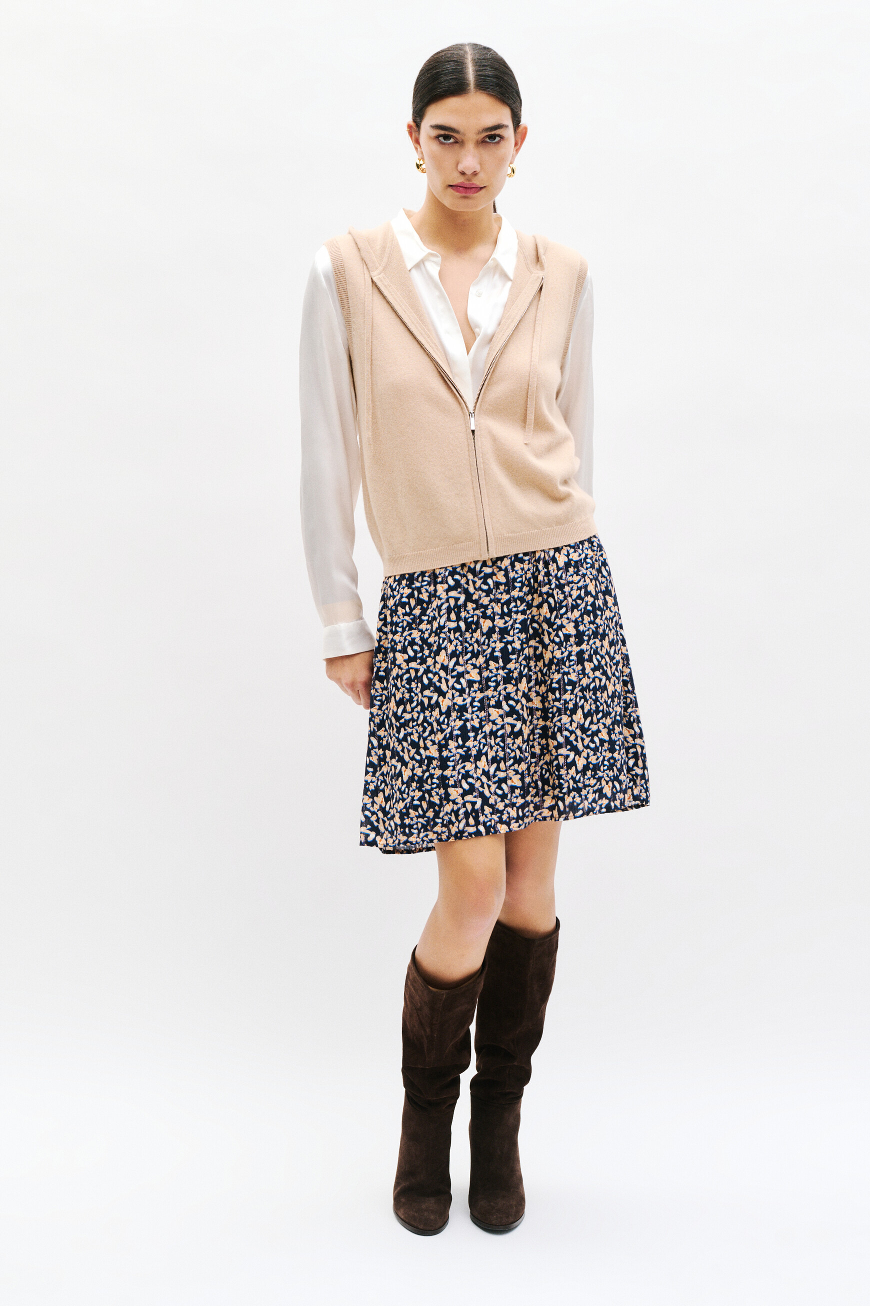 gilet mbasilou sable femme Gilet mbasilou sable femme