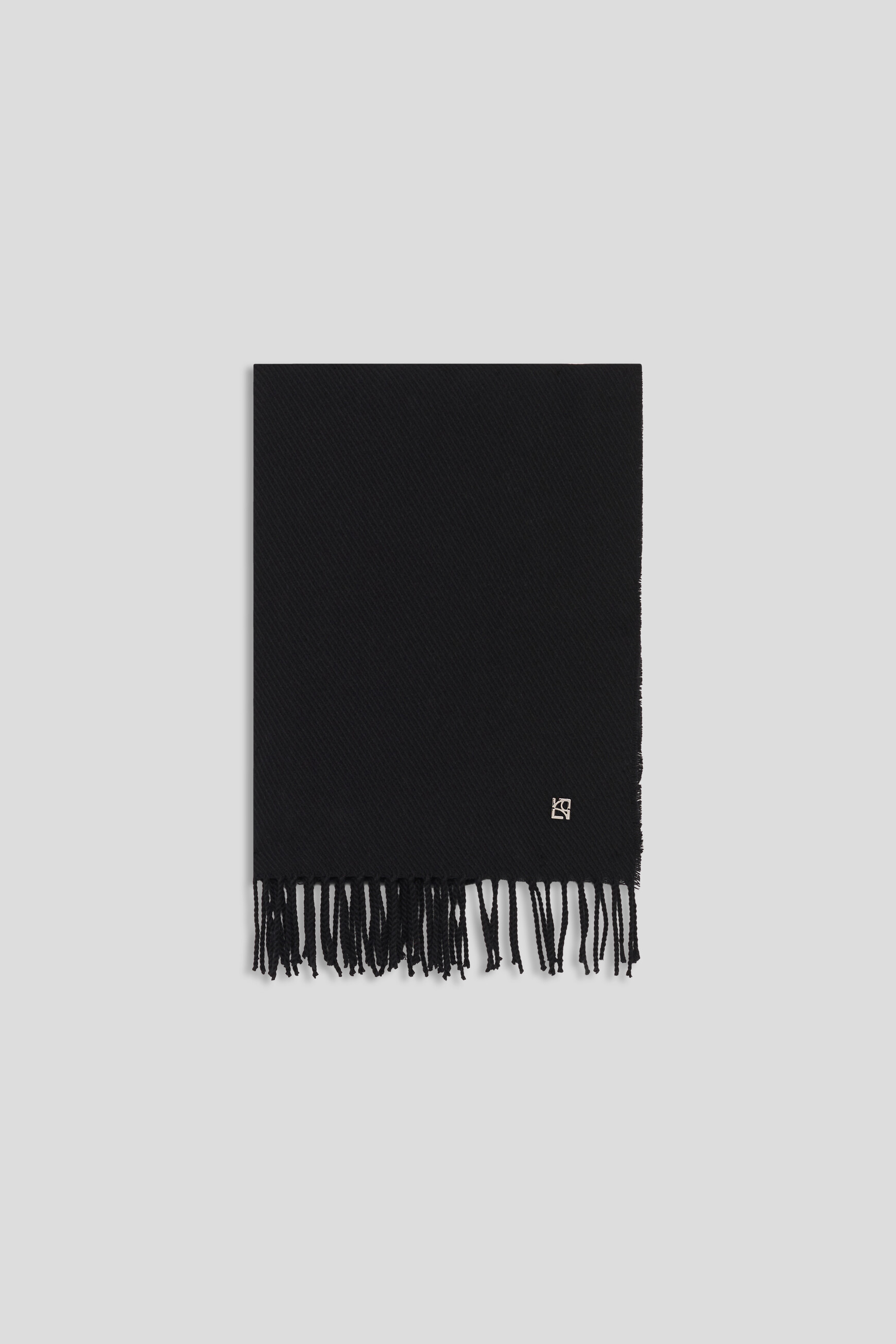 Martuni scarf black woman