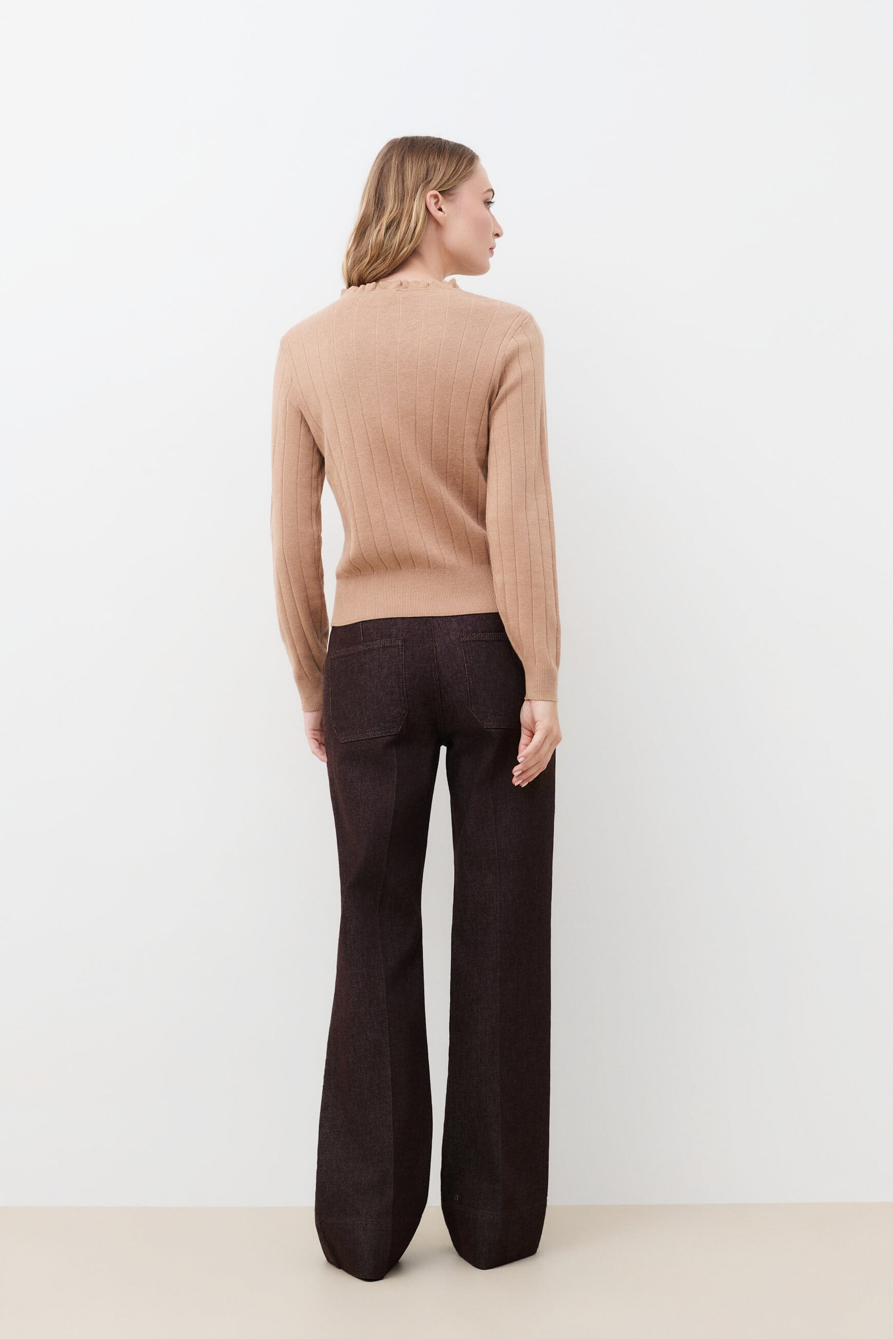 Mdixie cardigan camel woman